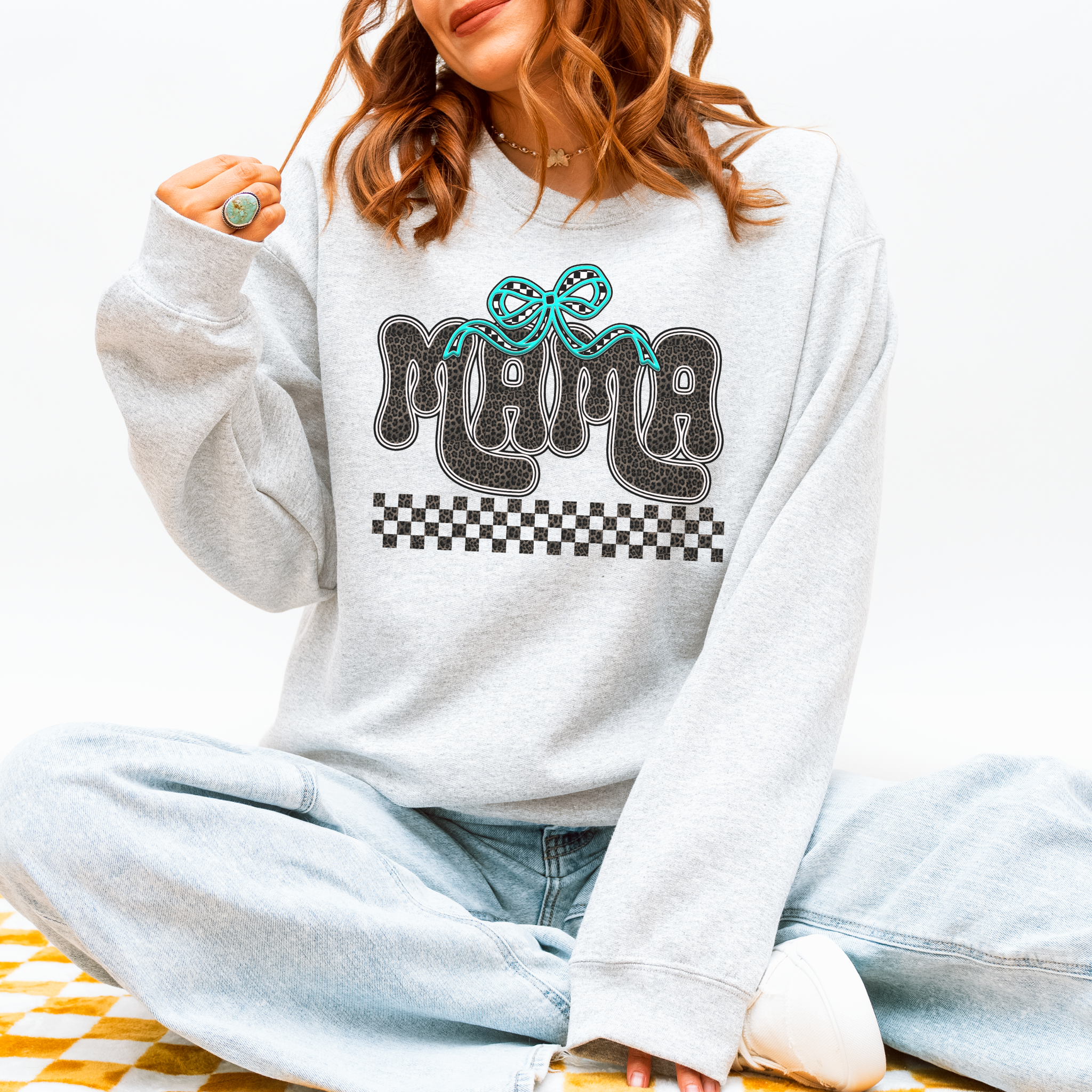 Leopard Mama T-Shirt Graphic | Crewneck |