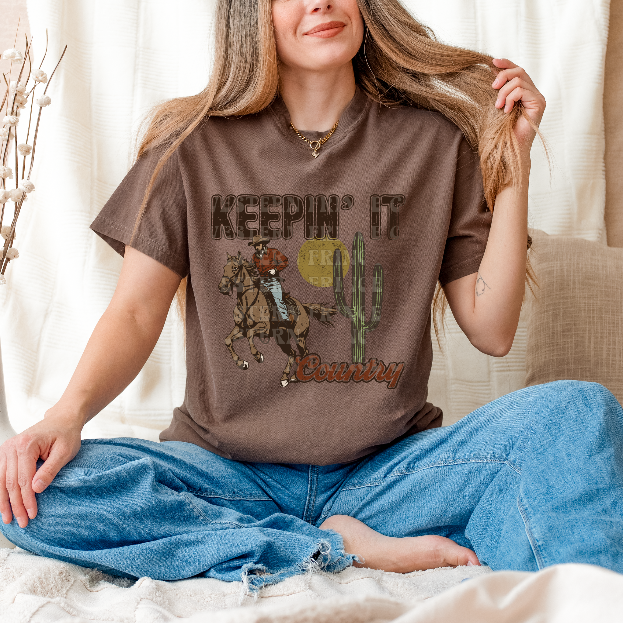 Keepin’ It Country Graphic T-Shirt | Crewneck