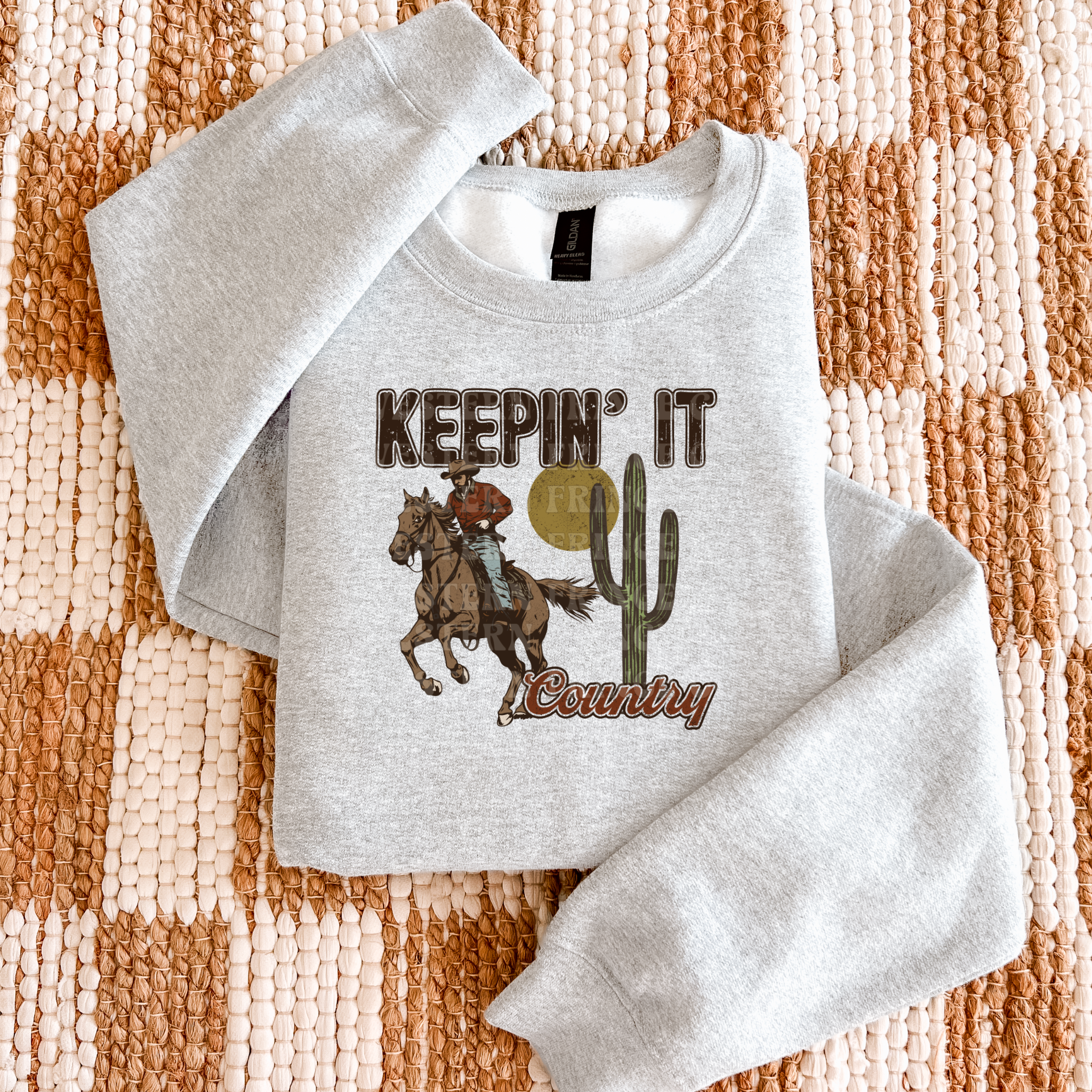 Keepin’ It Country Graphic T-Shirt | Crewneck