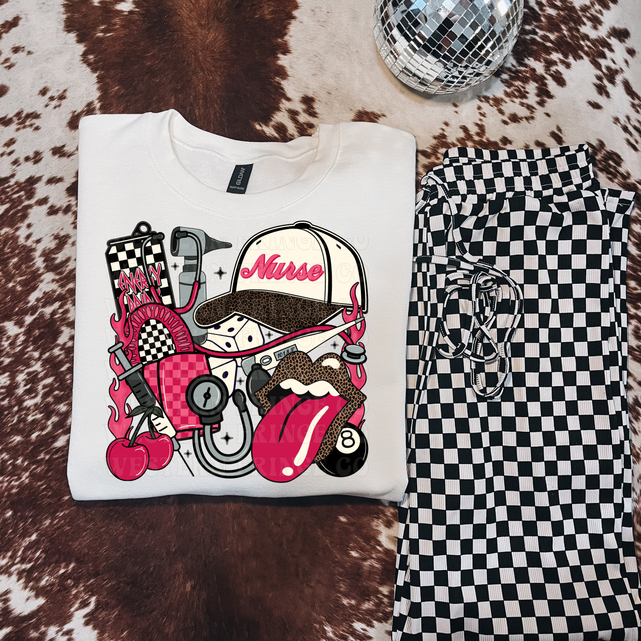 Nurse T-Shirt Graphic | Crewneck | Pink Version